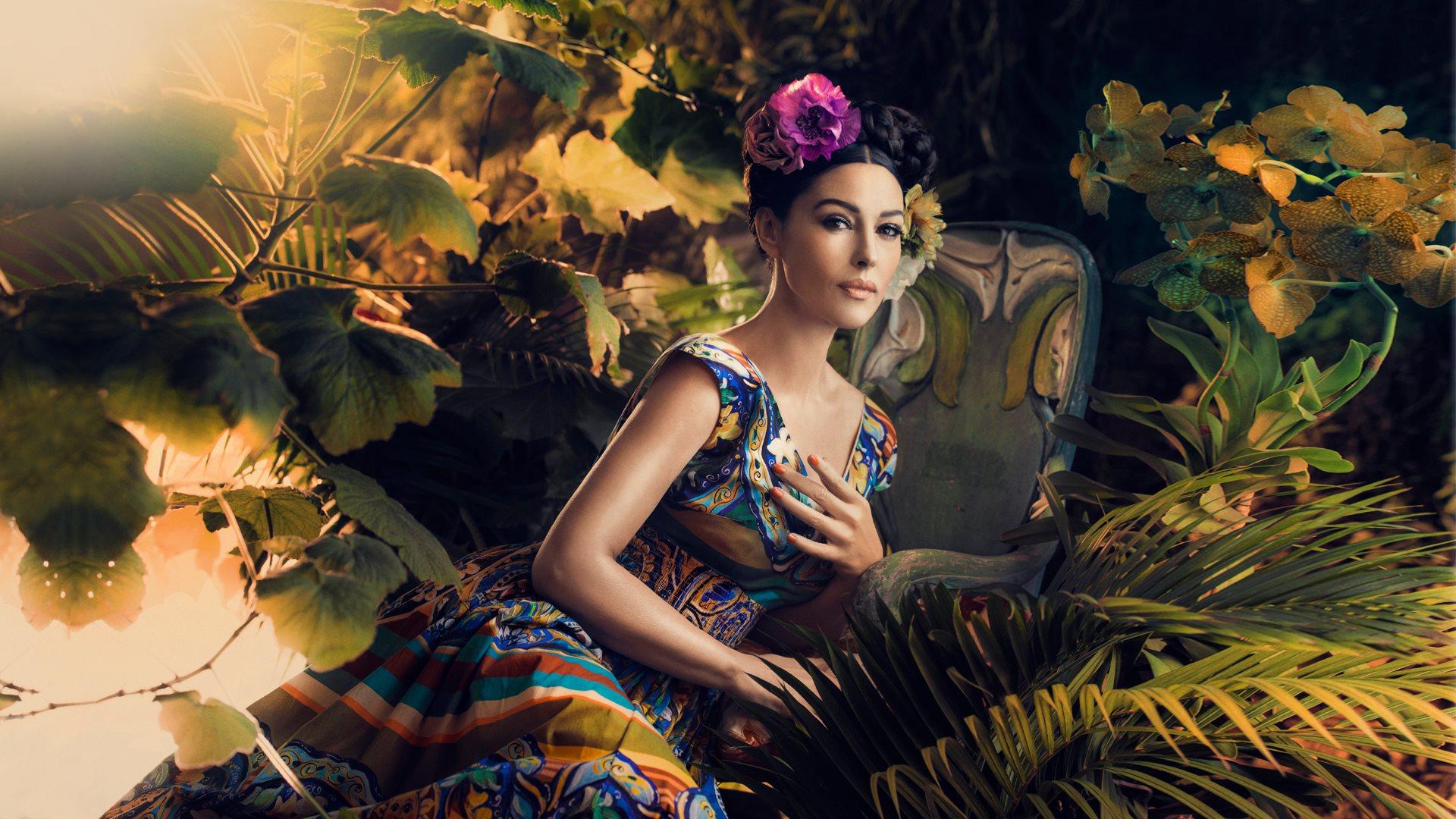 Monica Bellucci fotografiada por Signe Vilstrup para Harper's Bazaar Ucrania, 2013.