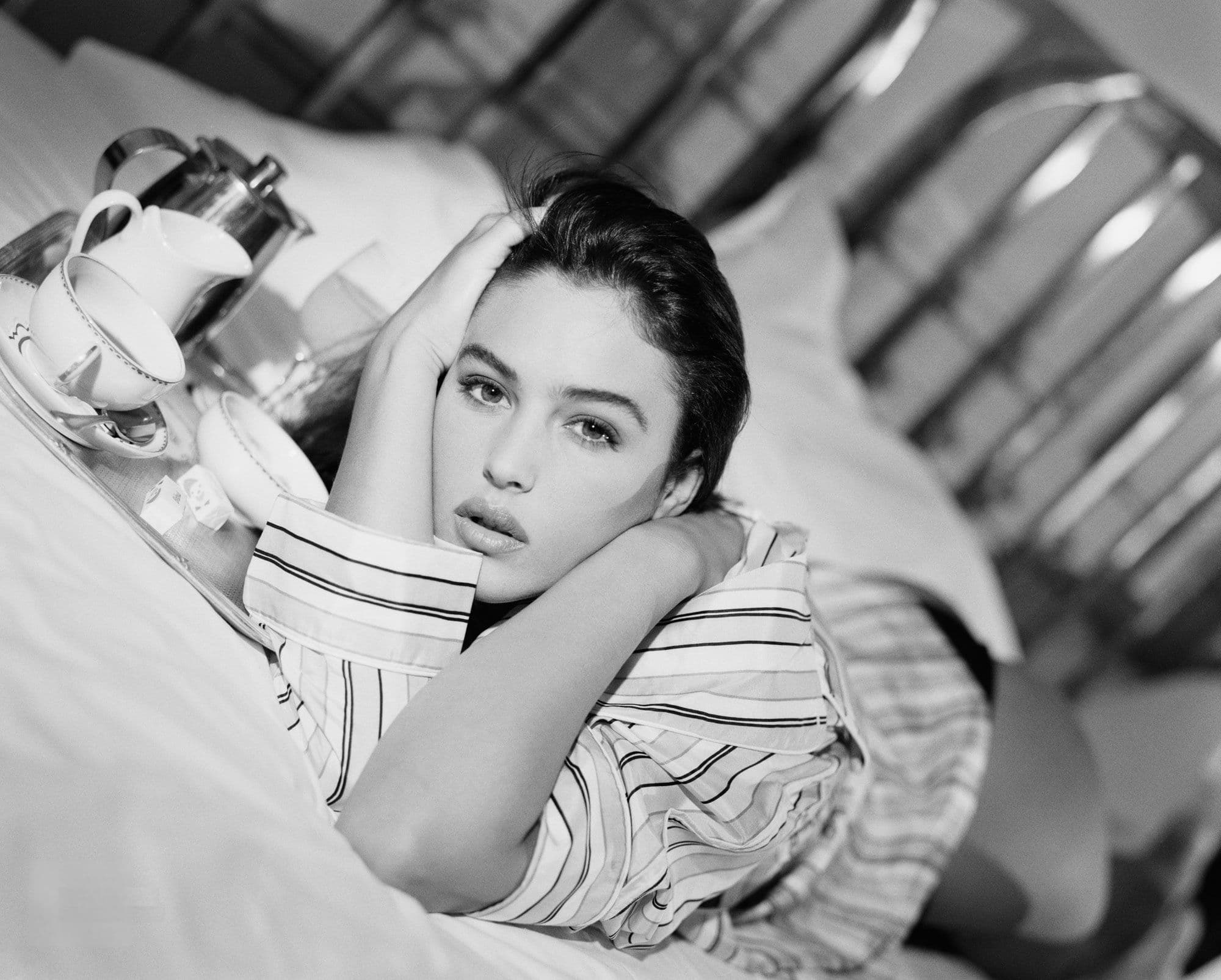 She posed for Dolce & Gabbana and French Elle, among others. In that year, Bellucci made the transition to acting and began taking acting classes.