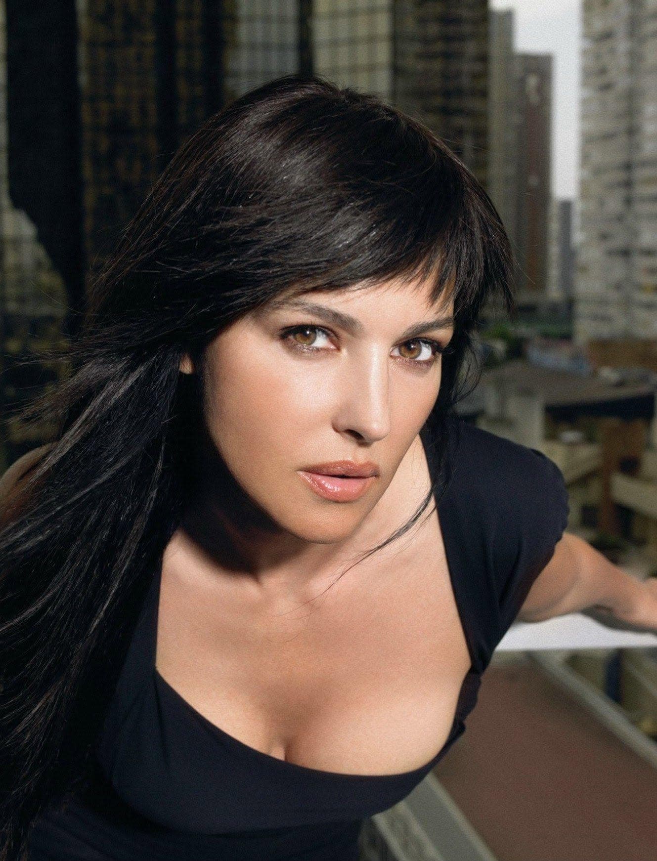 Monica Bellucci photographed by Satoshi Saïkusa for Glamour magazine, circa 2005.