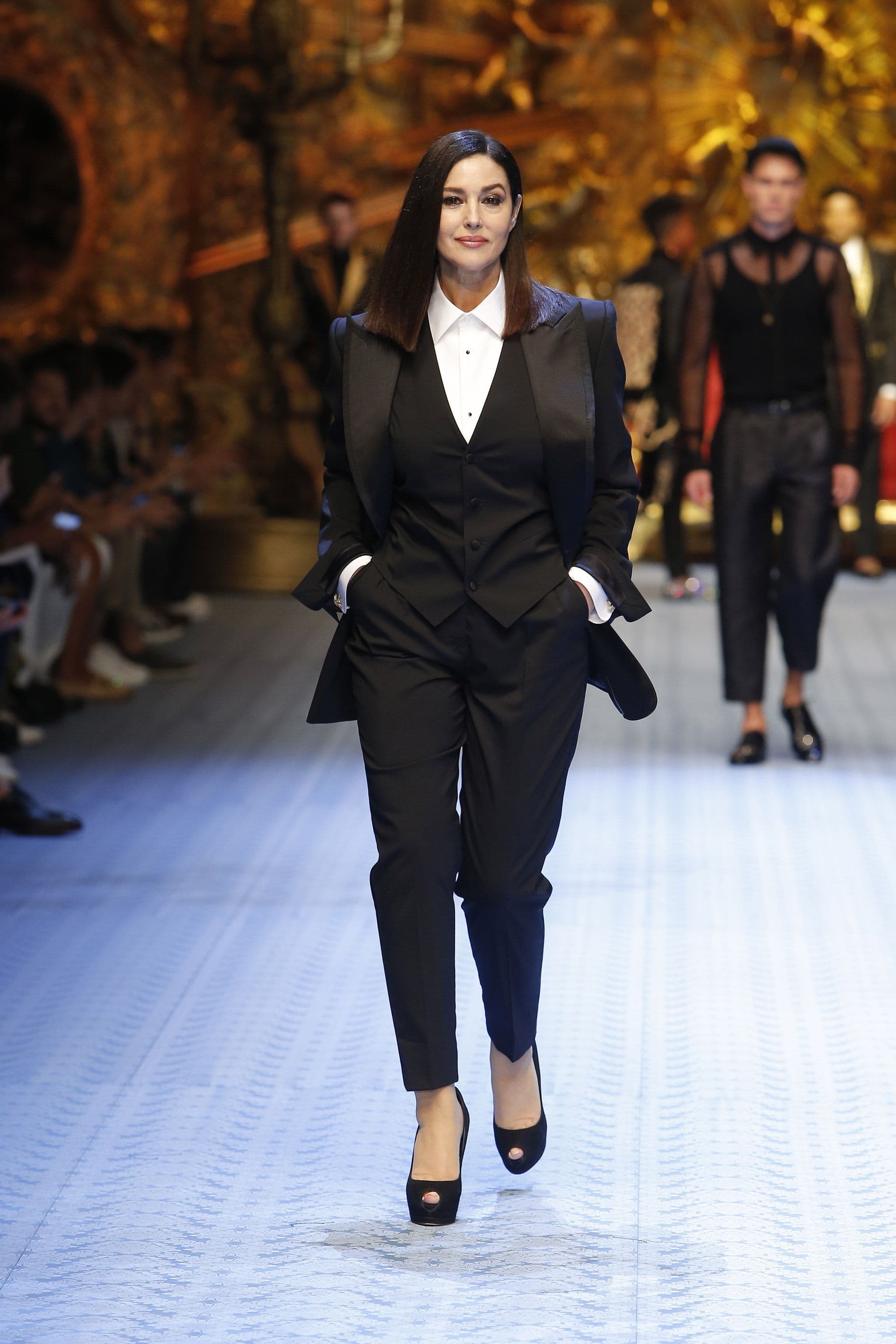 Dolce & Gabbana 2019 Spring Summer Fashion Show — photo 2