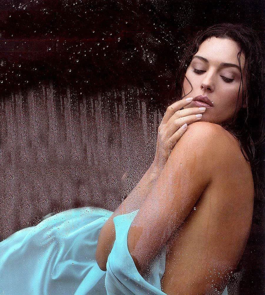 Monica Bellucci Top Rated Collection — photo 25