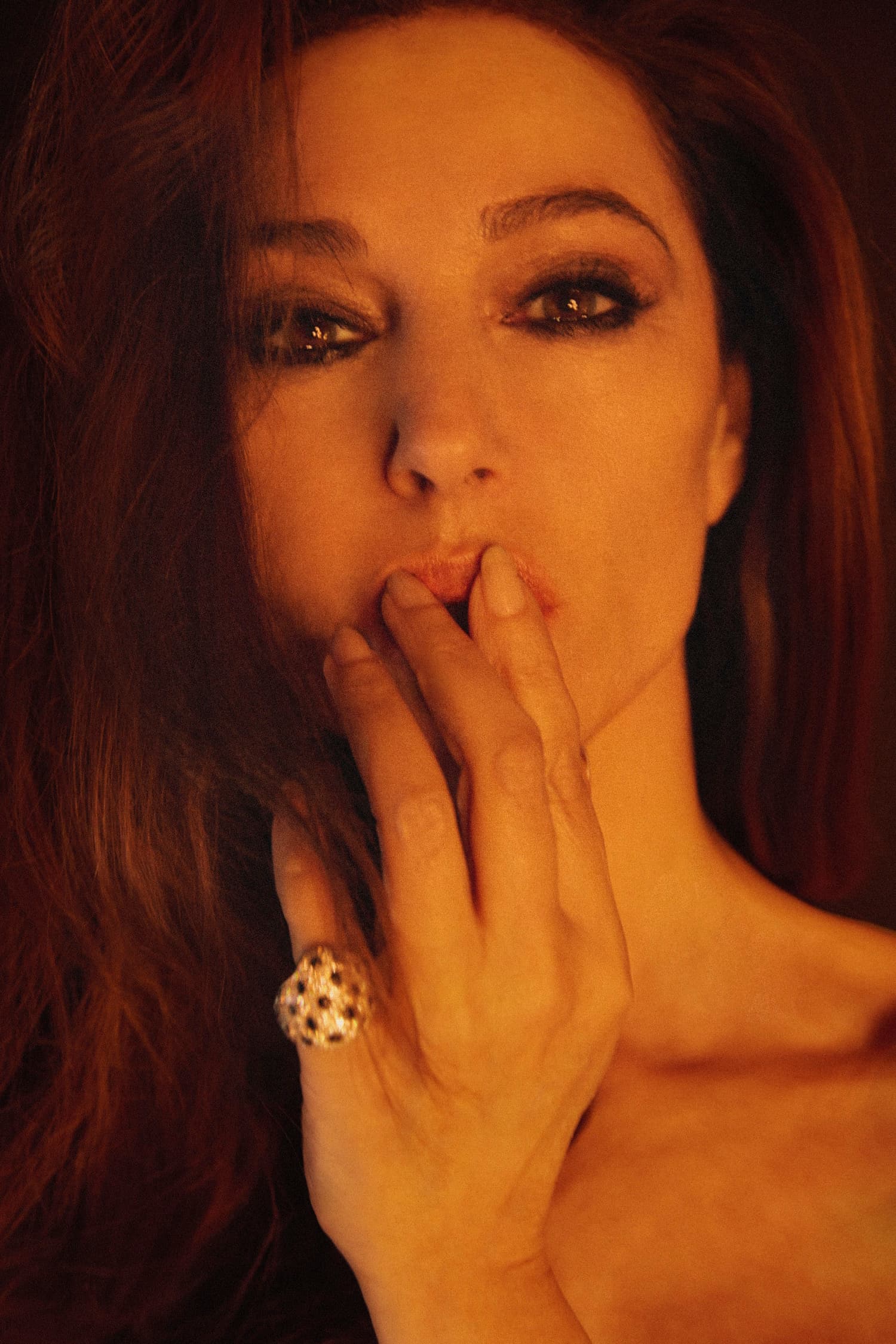 A luminous TELVA portrait of Monica Bellucci, balancing softness, authority and the dramatic aura of the Callas universe.