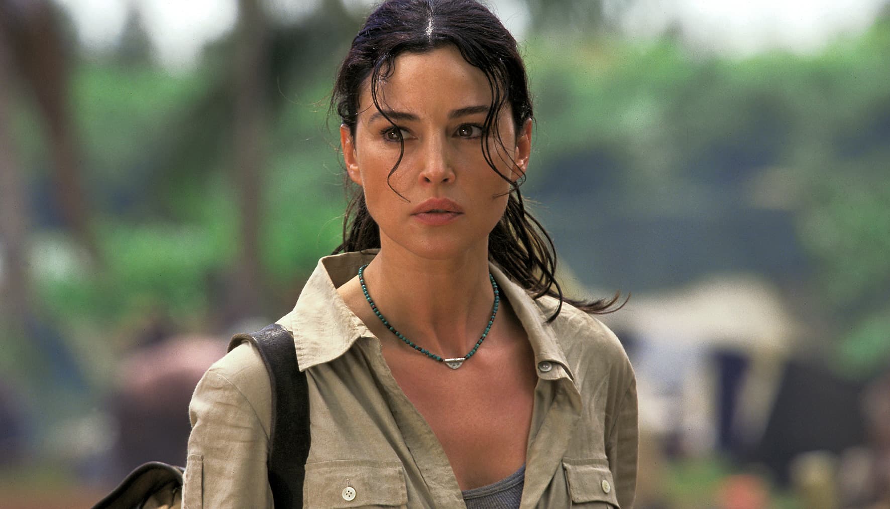 In 1996 she was nominated for a César Award for best supporting actress for her portrayal of Lisa in The Apartment and strengthened her position as an actress.