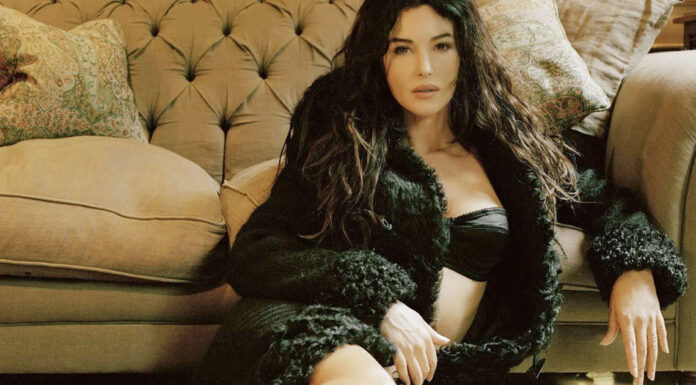 Little Known Snapshots of Monica Bellucci