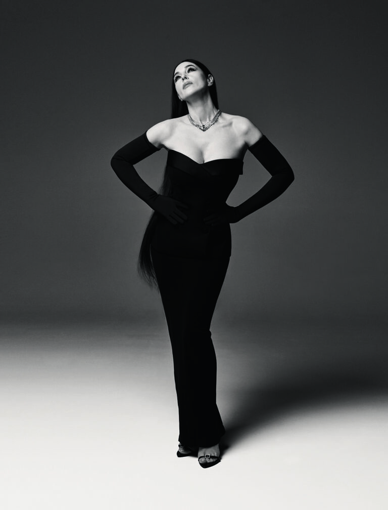 Monica Bellucci on the cover of Harper's Bazaar Russia 2022 - Page 3